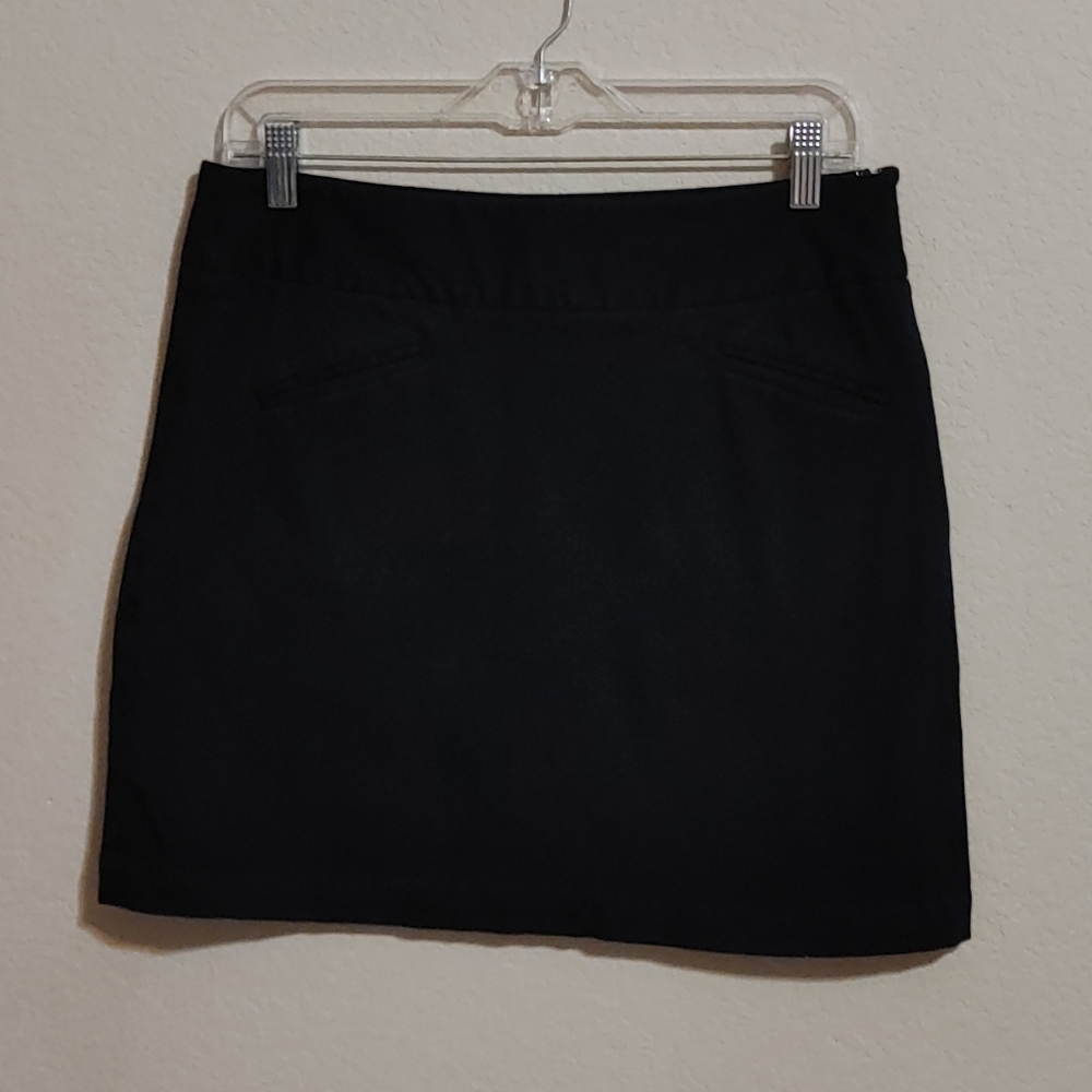 3/$13🌈 GAP Textured Fabric Mini Skirt - Picture 4 of 7